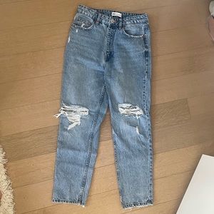 Zara ripped jeans US size 6